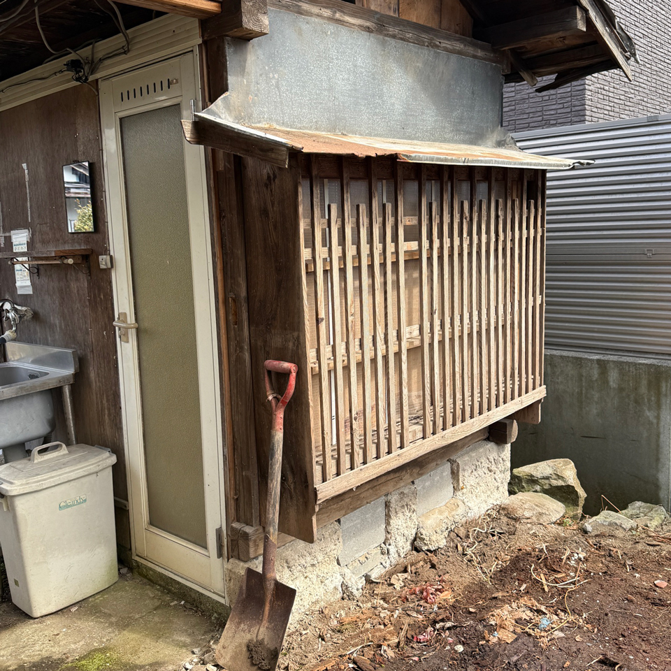 株式会社加藤板金,施工実績,一般住宅,リフォーム,物置小屋,before,工事前